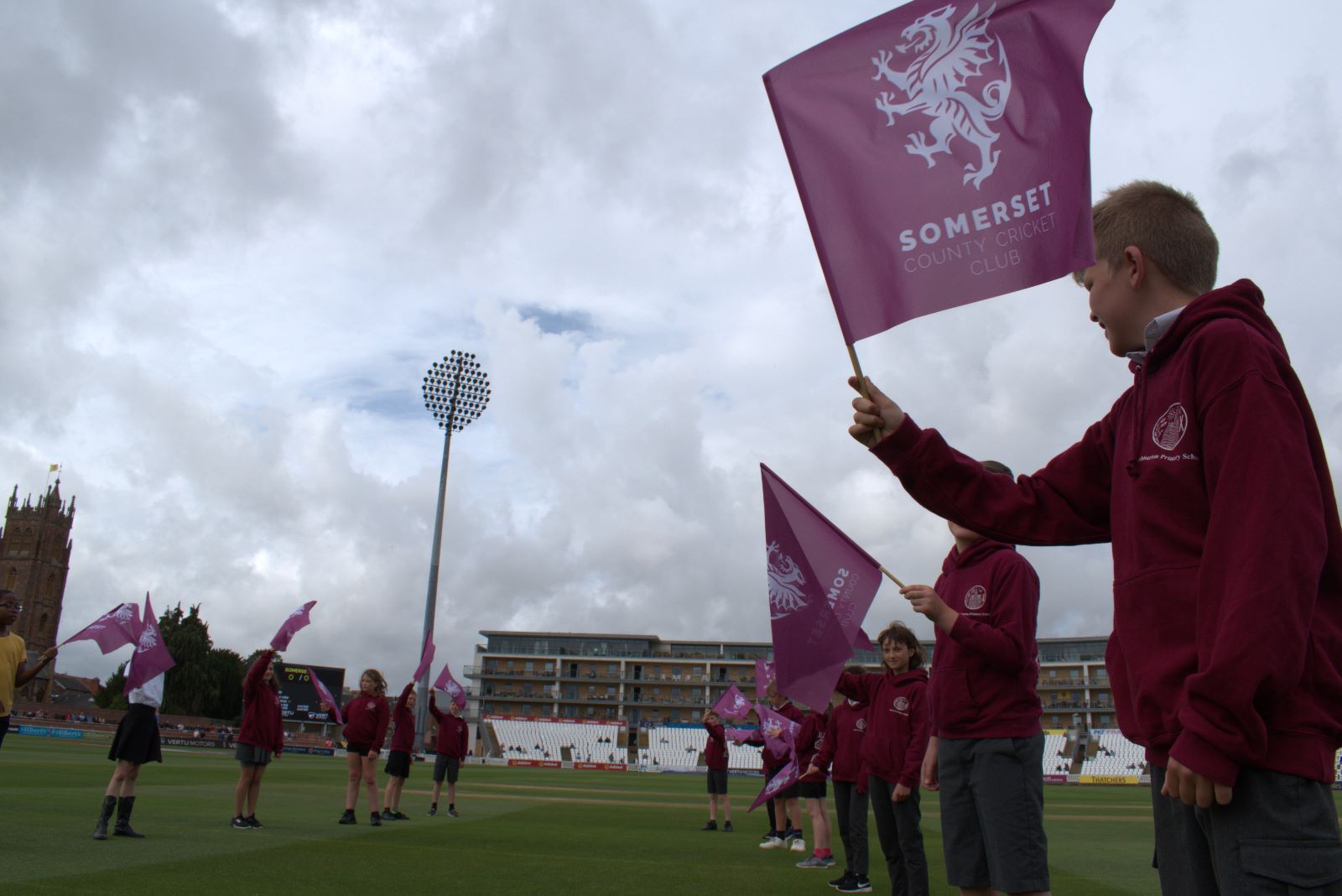 Students from Ashburton Primary School perform the Guard of Honour ahead of Day 1 of Somerset CCC vs Hampshire CCC.