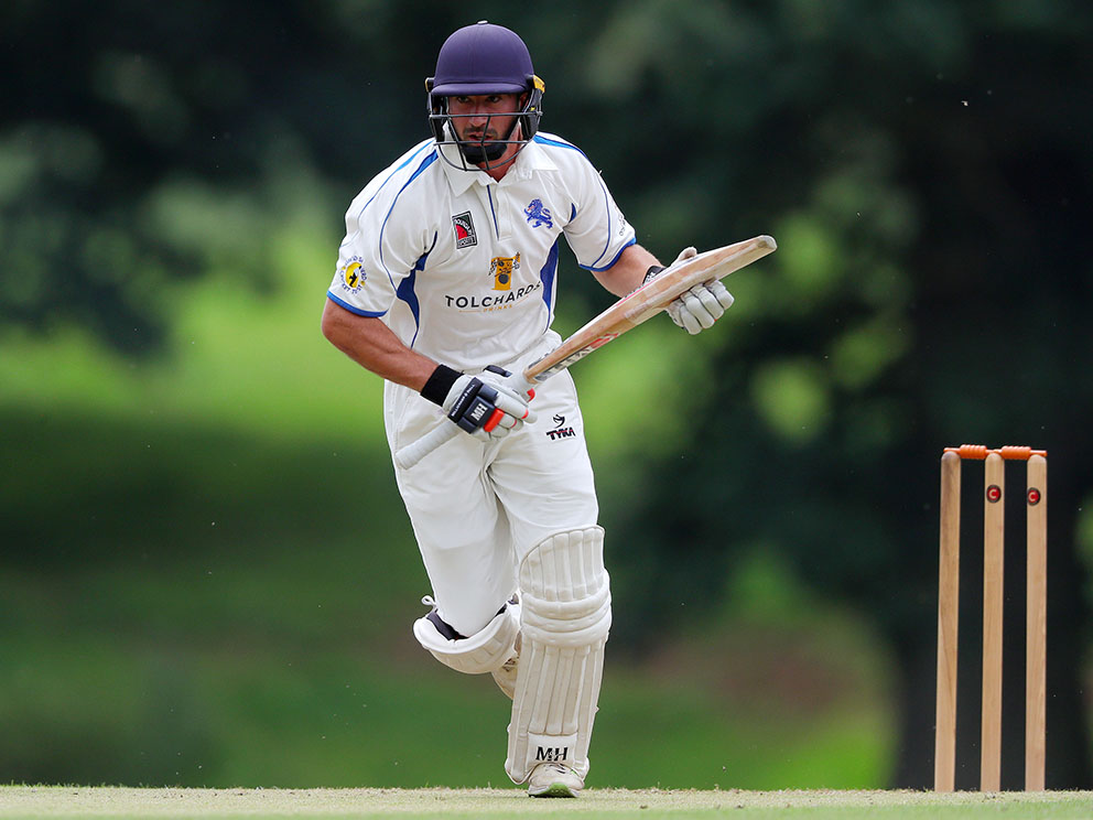 Captain and opening batsman Alex Barrow â€“ back to face Oxfordshire<br>credit: https://www.ppauk.com/photo/2138705/