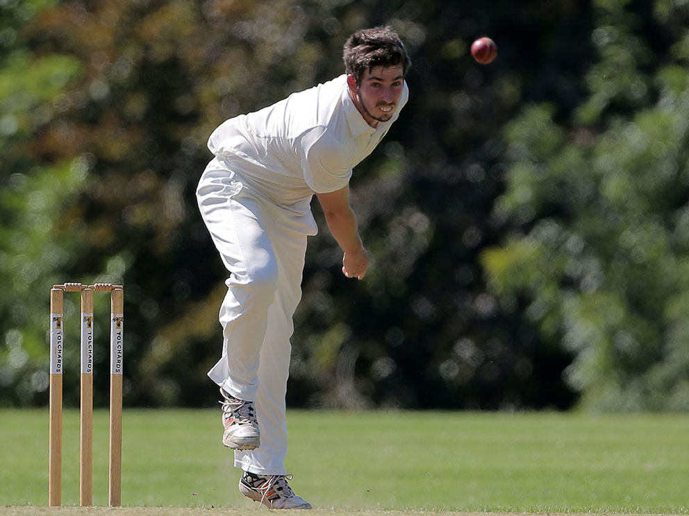 Rob Shergold - five wickets for Barton against Abbotskerswell<br>credit: https://www.ppauk.com/photo/2148335/