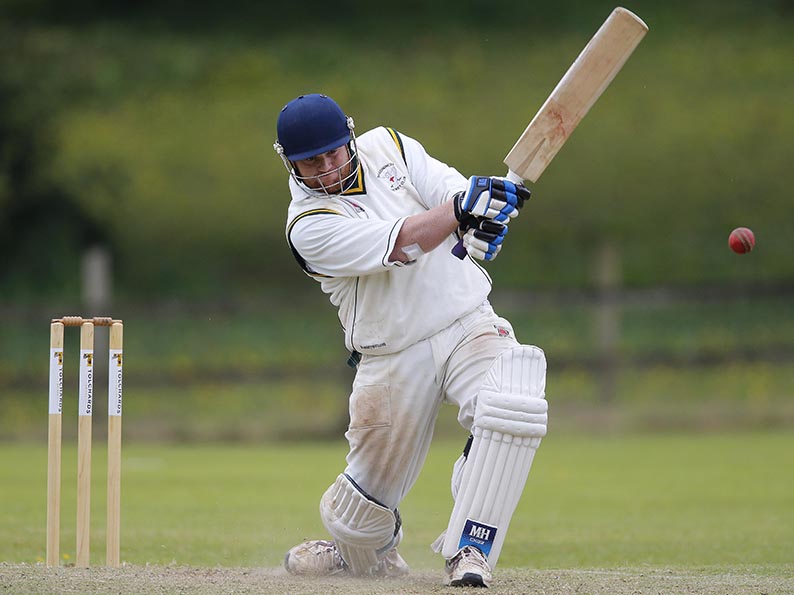 Bradninch's Tim Piper - clubbed a ton against Budleigh Salterton<br>credit: www.ppauk.com