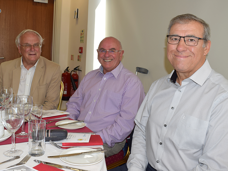 Neil Matthews (right) and friends at last year's DSCT lunch with special guest Mike Procter<br>credit: Conrad Sutcliffe