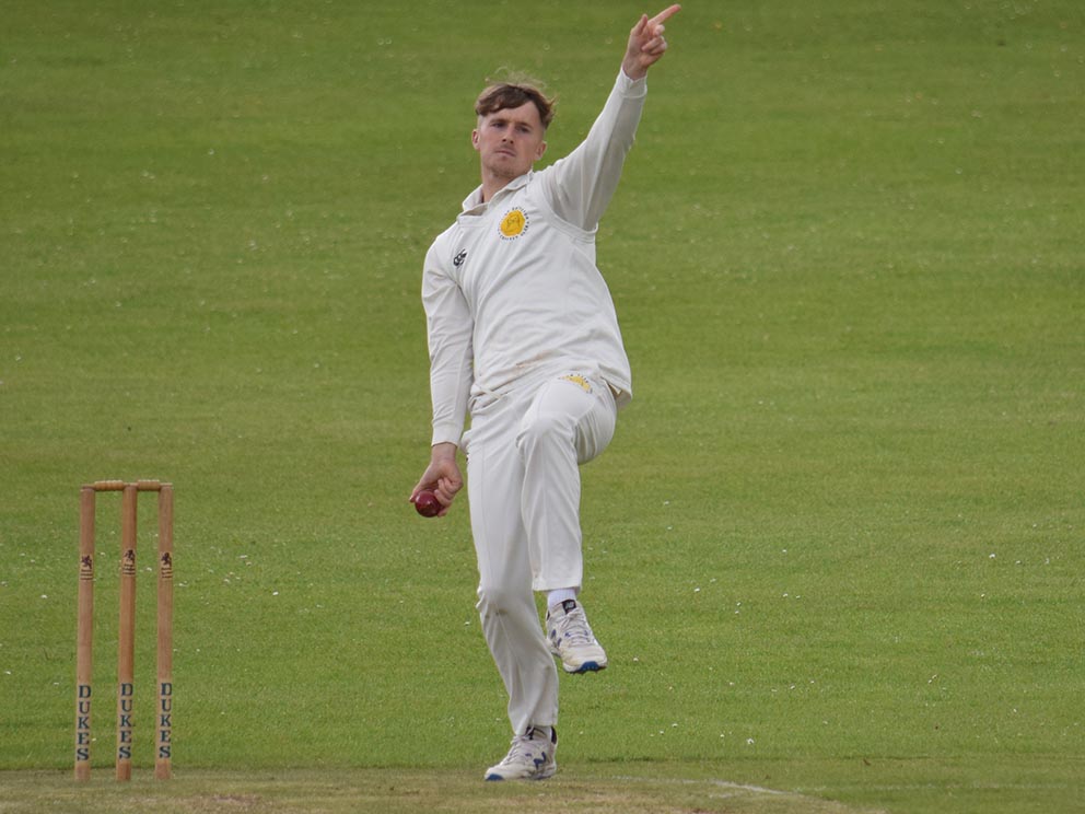 Ed Doble, who spun out three Abbotskerswell batters<br>credit: Conrad Sutcliffe