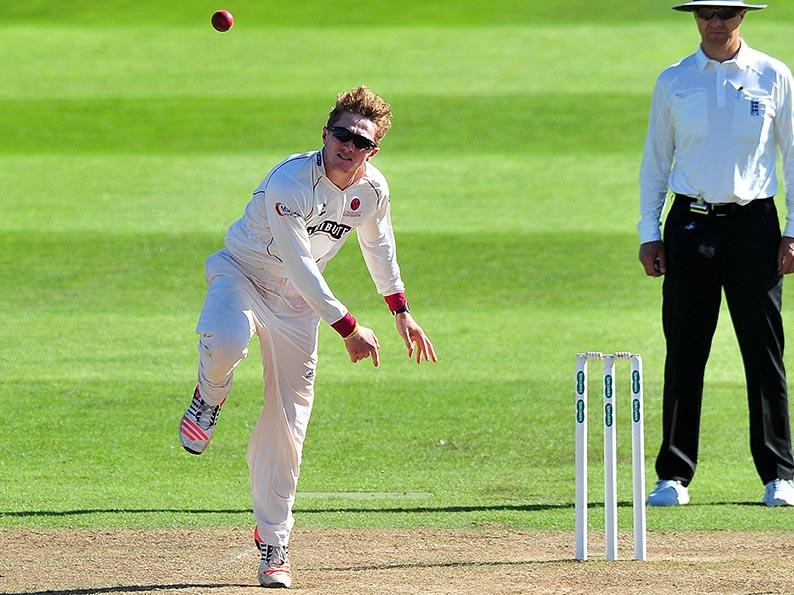 Dom Bess bowling for Somerset against Notts - Picture: Pinnacle Photo Agency