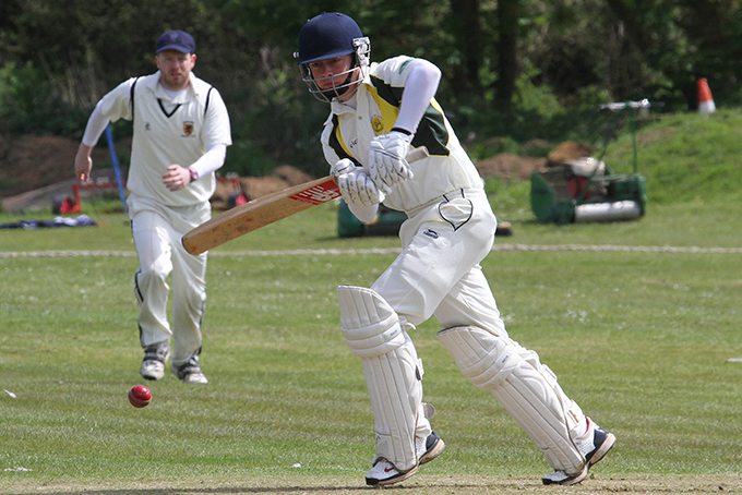 Elliot Rice - runs for Budleigh in the win over Brixham