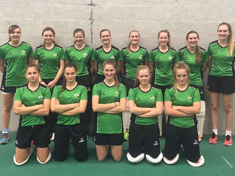 The Western Storm Development squad. Stephanie Hutchins is second from right at the back, Evie Pitman and Daisy Meadcroft are next to each other on the right of the front row