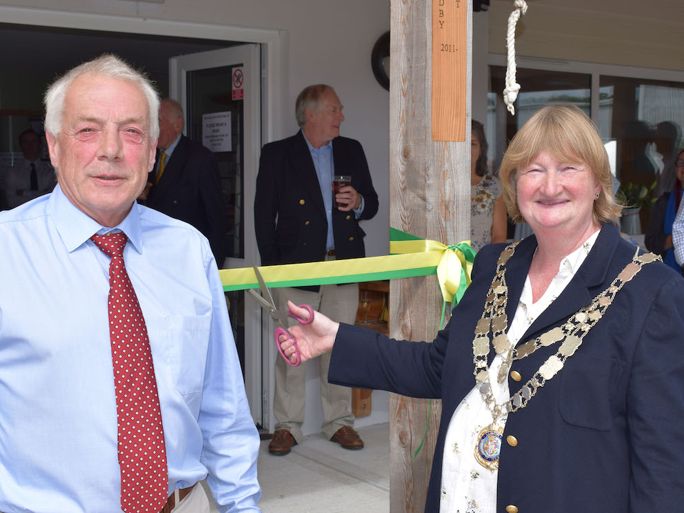 Hatherleigh chairman Nick Rogers and mayor Caroline Mott about to cut the tape