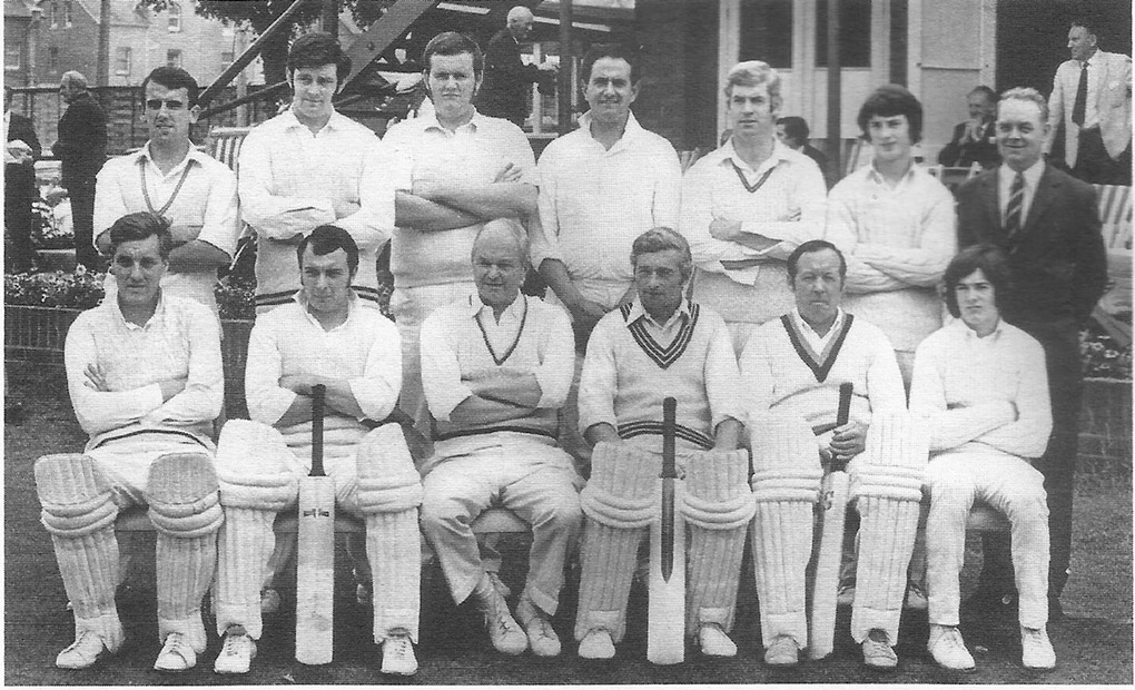 The Tavsistock team that won the Devon KO Cup at Paignton in 1971. Geoff Husband is in the front row on the far left with his pads on. The team that day was Back (left to right) Derek Pethick, Tony Clapp, Steve Callow, Hilton Jones, Davie Ewings, Phil Treseder, George Forbes; front: Husband, Maurice Craze, Doug Treloar, Tim Redman, Eric Jarman and Ray Treseder.
