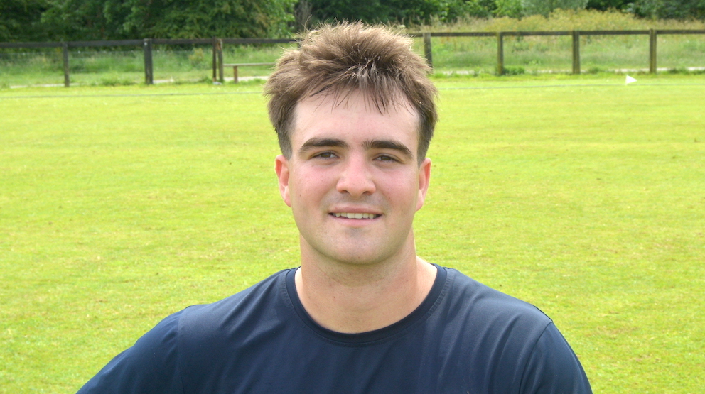 Heathcoat's Jeremy Bedford – valuable runs towards bonus points<br>credit: Conrad Sutcliffe - no re-use without copyright owner's consent Heathcoat's Jeremy Bedford – valuable runs towards bonus points<br>credit: Conrad Sutcliffe - no re-use without copyright owner's consent