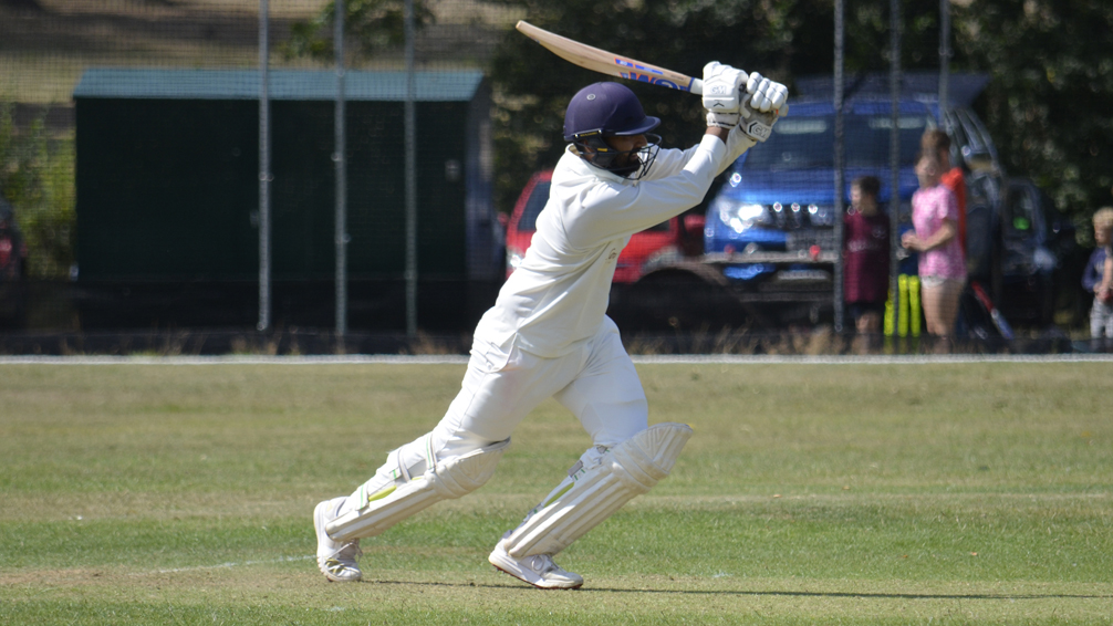 Inder Singh – back for Clyst St George away to Bovey Tracey<br>credit: Conrad Sutcliffe - no re-use without copyright owner's consent