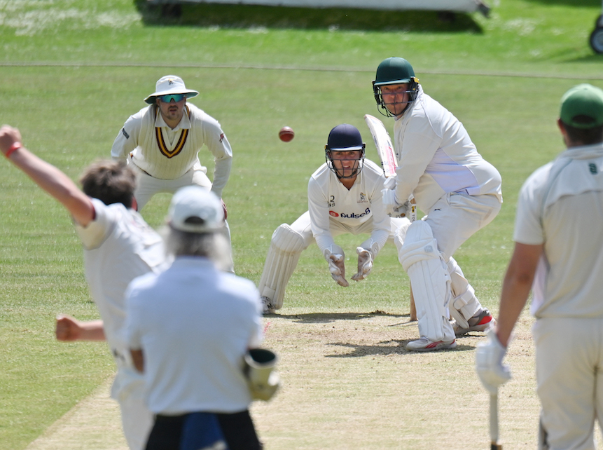 Alex Robinson facing Ipplepen's Warrick Green