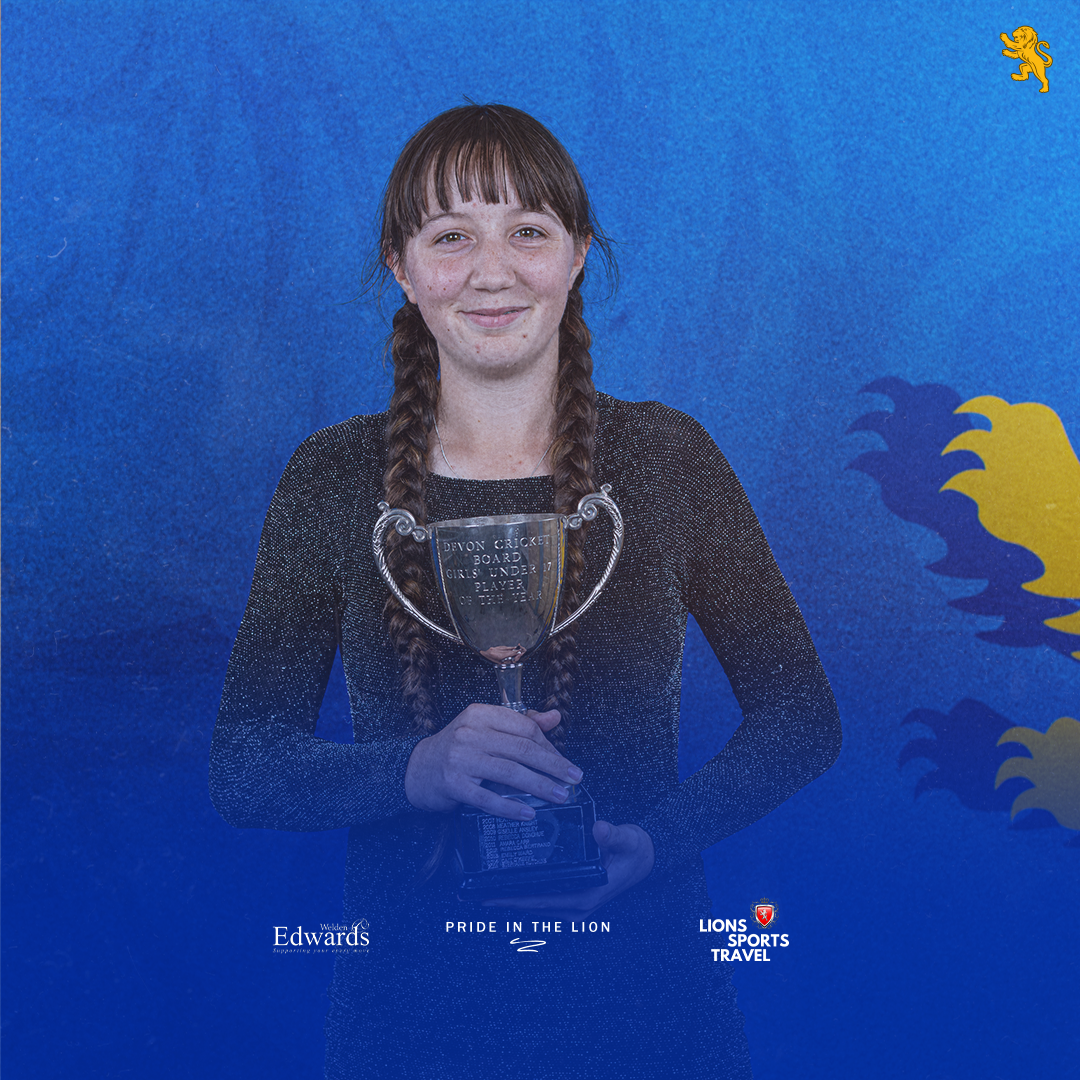 Under 18 Girls Player of the Year, Maggie Haffenden.