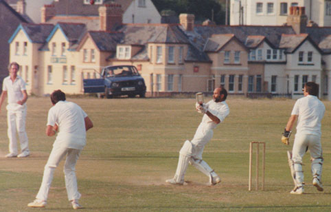 Bev Walter hits out for Keyham against Bude & North Cornwall CC in 1989